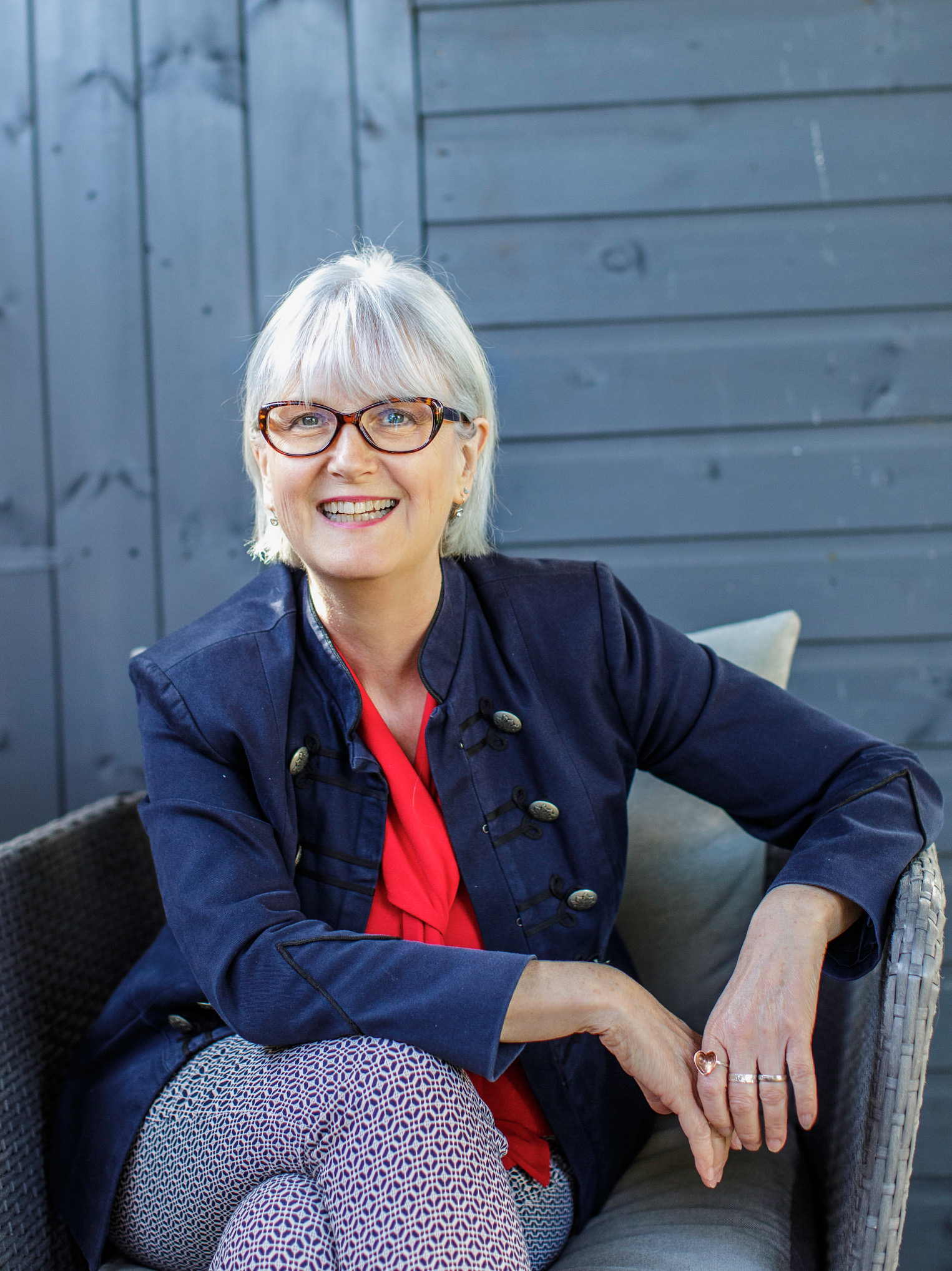 Writing For Mental Health - Finding Comfort In Nature and Words with Zoë Richards